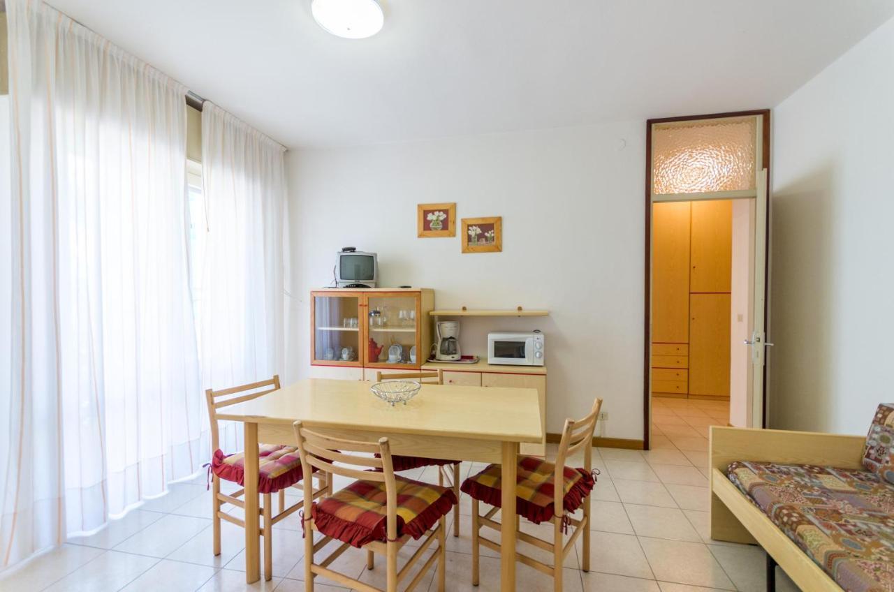 Clara Villa Bibione Exteriör bild